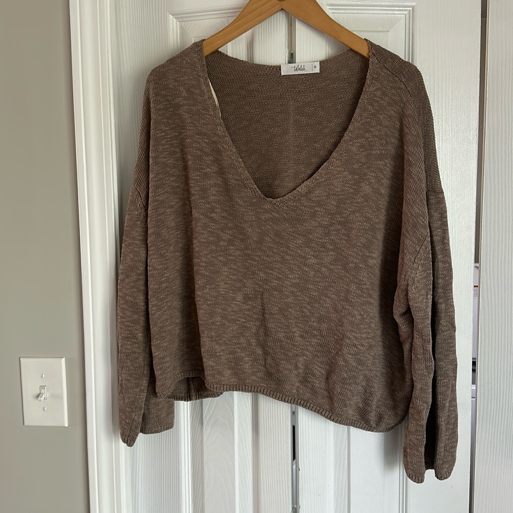 Talulah brown sweater